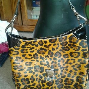 Woman's Dooney & Bourke purse